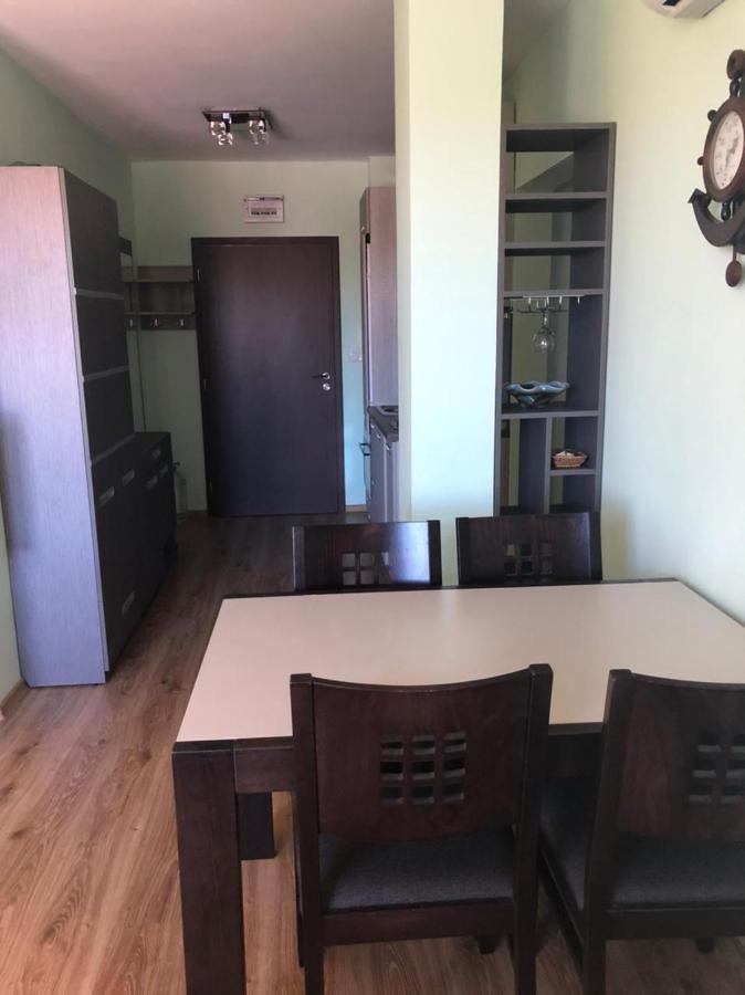 Tatiana Pines Apartment Obzor Ngoại thất bức ảnh